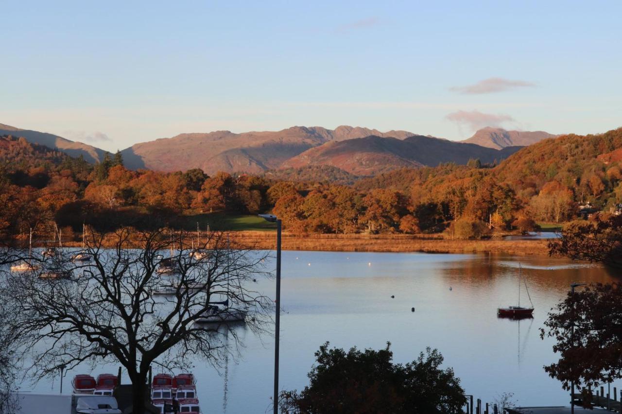 Brand New - Contemporary - 2 Bedroom - 2 Bathroom - Spacious Apartment - Lake Views Ambleside Extérieur photo